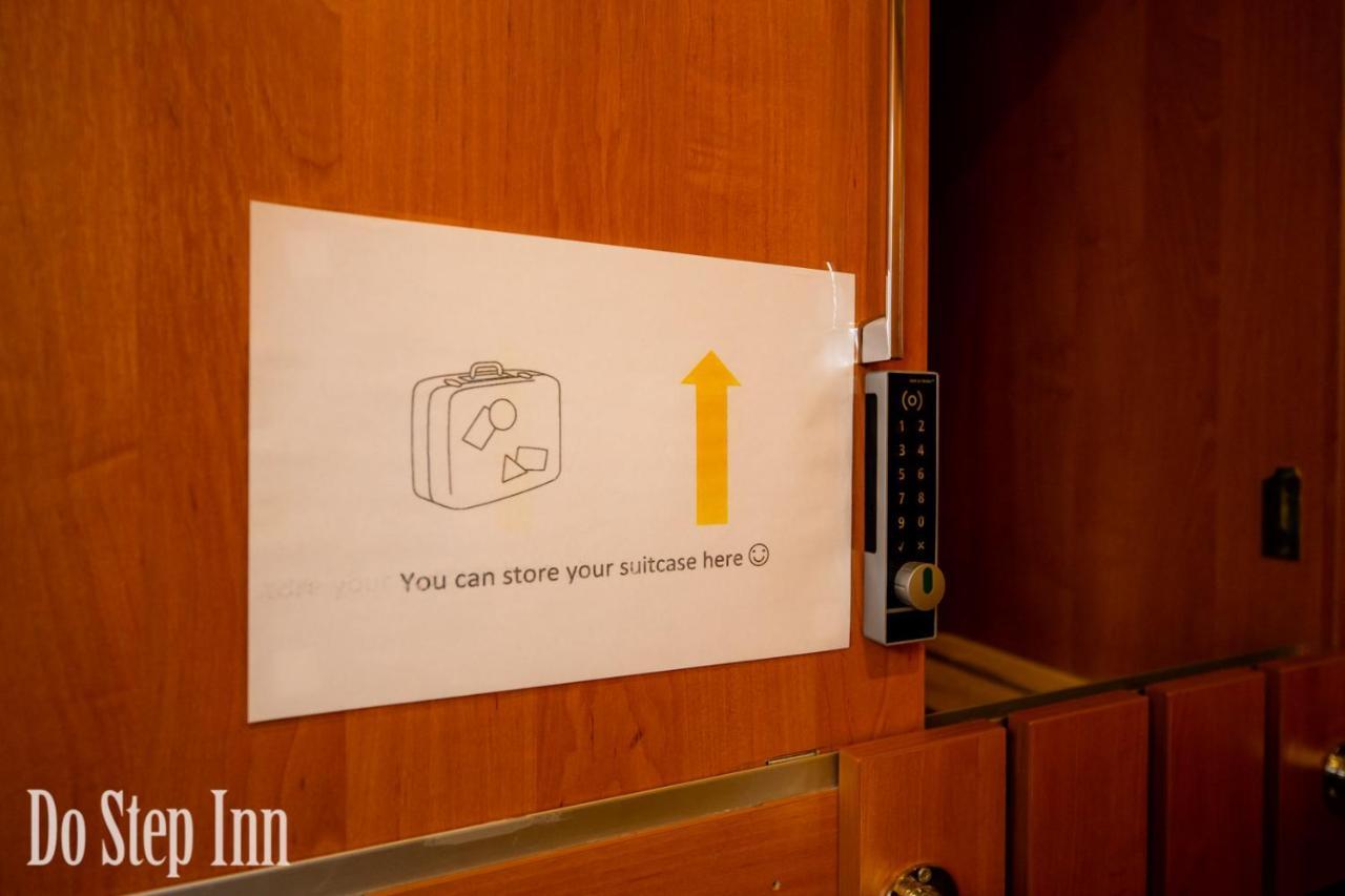 Do Step Inn Central - Self-Service-Hostel Wien Eksteriør billede